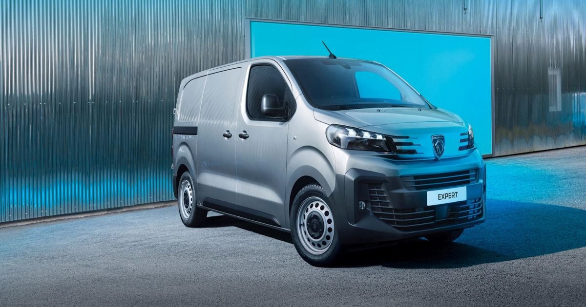 2025 especialista em Peugeot, lançado com preços inalterados, mas não mais manual