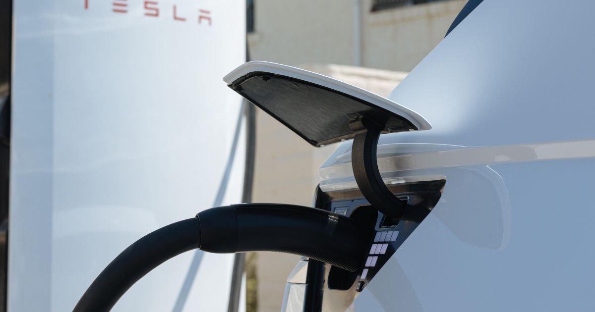 NSW recebendo centenas mais carregadores rápidos de EV