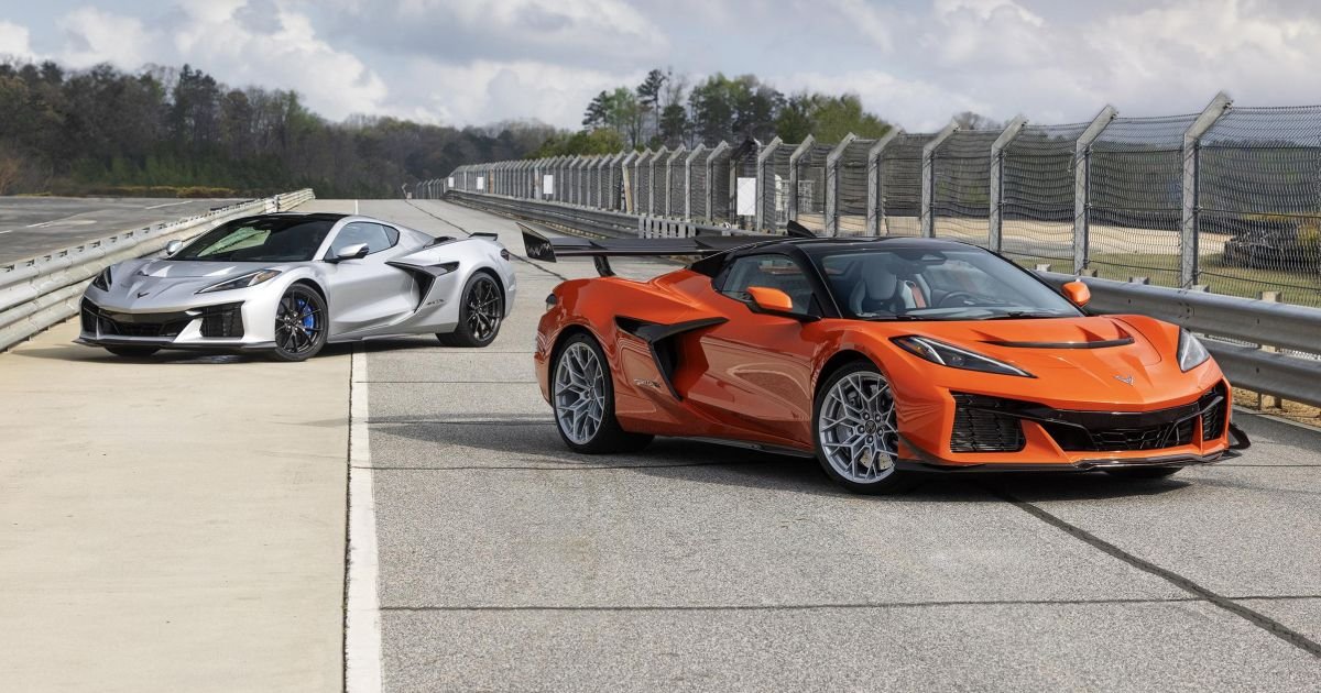 2026 Chevrolet Corvette ZR1X é um hipercarro Twin-Turbo V8, entregando mais de 900kW