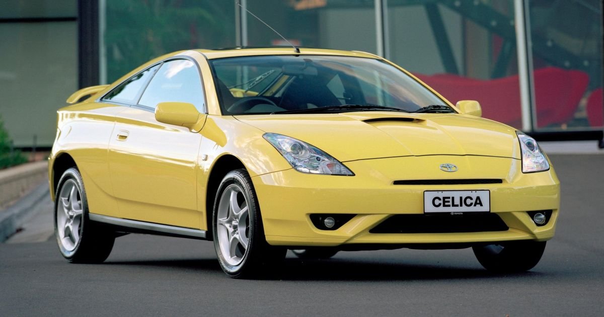 Toyota Celica bordas mais perto, pode retornar com energia a gasolina