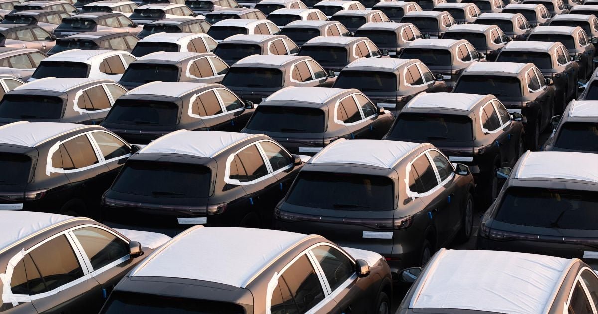 China para se tornar a principal fonte de carros novos na Austrália, alimentados pela Emissions Regs - Relatório