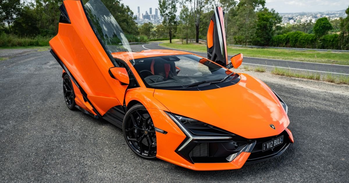 Lamborghini Revuelto lembrou | Carexpert